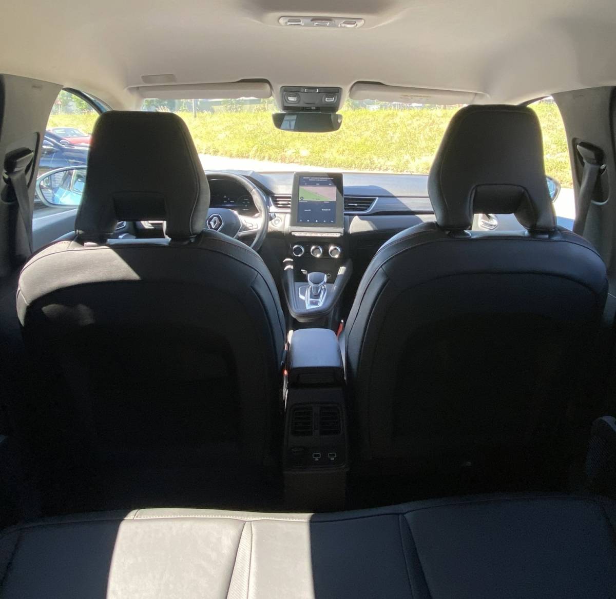 Renault Captur Renault Captur 1.6 E-Tech Plug-in Hybrid 160 Initiale Paris/ Leder/ Bose/ Adaptive CC/ full option/ 1e eigenaar/ 4-season banden