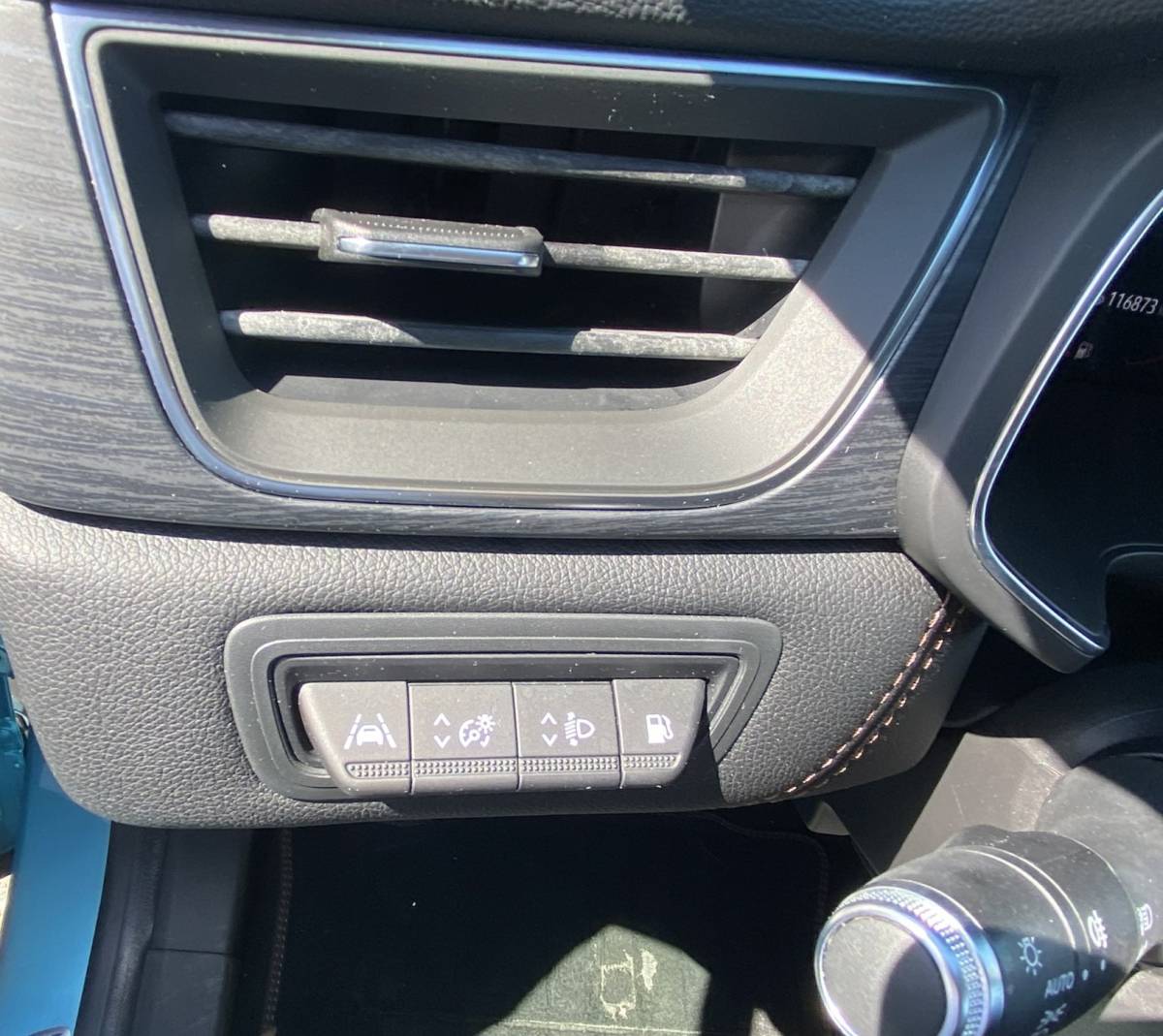 Renault Captur Renault Captur 1.6 E-Tech Plug-in Hybrid 160 Initiale Paris/ Leder/ Bose/ Adaptive CC/ full option/ 1e eigenaar/ 4-season banden