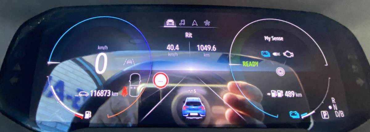Renault Captur Renault Captur 1.6 E-Tech Plug-in Hybrid 160 Initiale Paris/ Leder/ Bose/ Adaptive CC/ full option/ 1e eigenaar/ 4-season banden