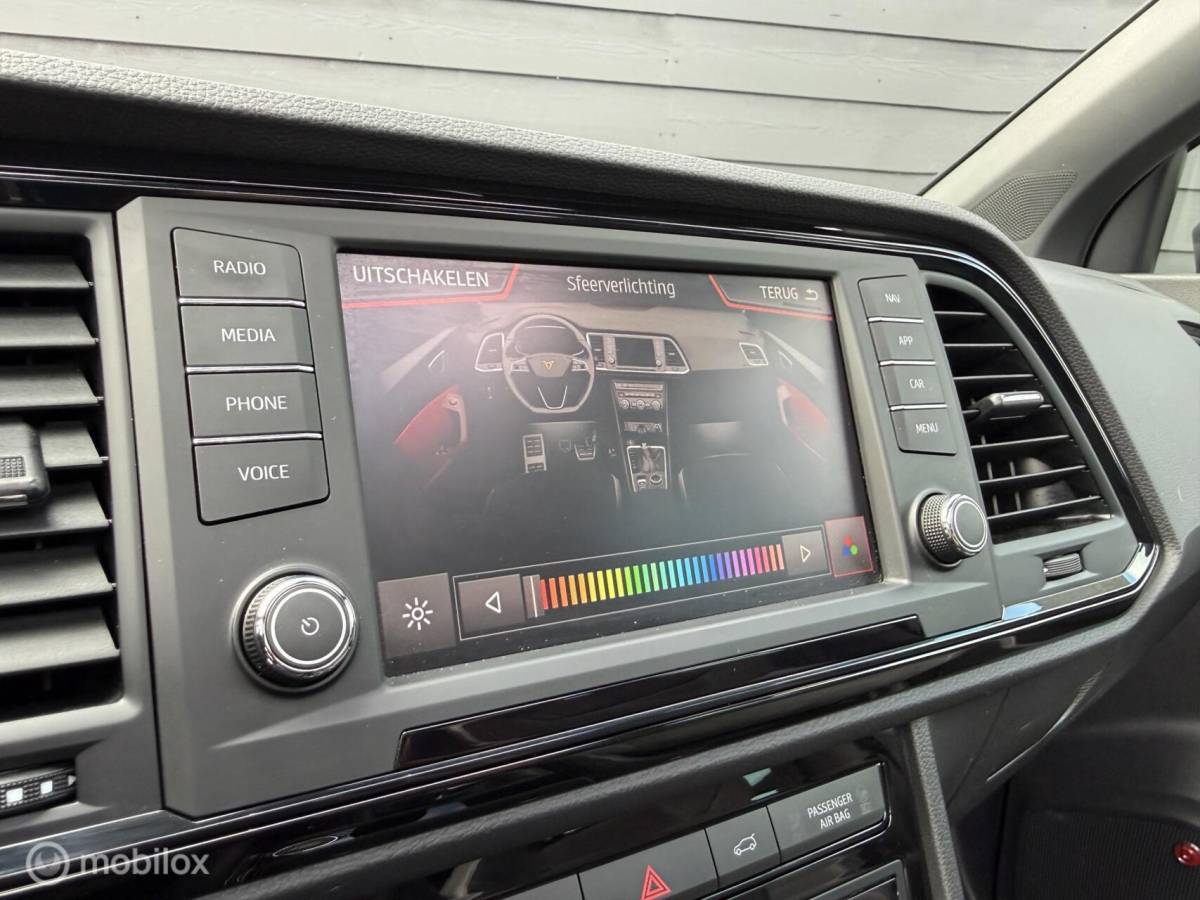 CUPRA Ateca CUPRA Ateca 2.0 TSI 4DRIVE Kuipstoelen/Pano.dak/Maxton/Beats