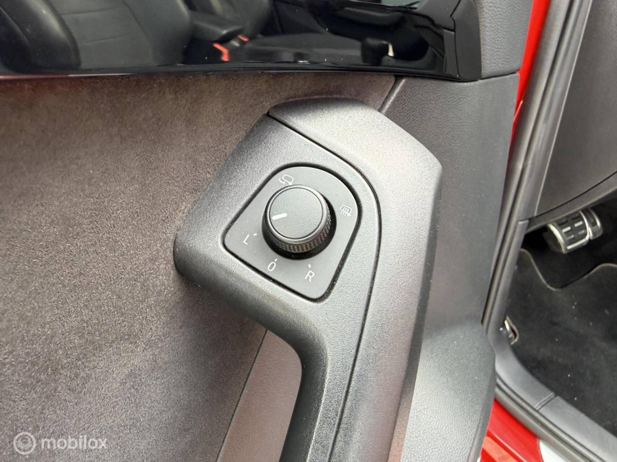 CUPRA Ateca CUPRA Ateca 2.0 TSI 4DRIVE Kuipstoelen/Pano.dak/Maxton/Beats
