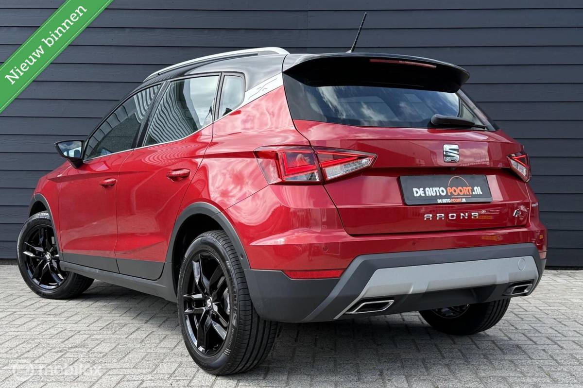 SEAT Arona Seat Arona 1.0 TSI FR Business Viritual/Winterpack/Camera/17′