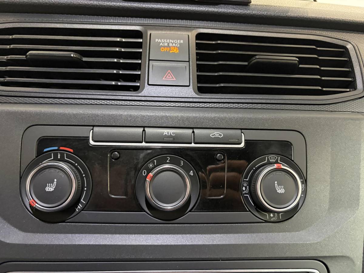 Volkswagen Caddy Volkswagen Caddy 2.0 TDI L2H1 BMT Maxi Trendline Airco Stoelverwarming Cruise Control Trekhaak