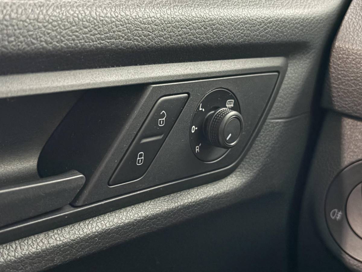 Volkswagen Caddy Volkswagen Caddy 2.0 TDI L2H1 BMT Maxi Trendline Airco Stoelverwarming Cruise Control Trekhaak