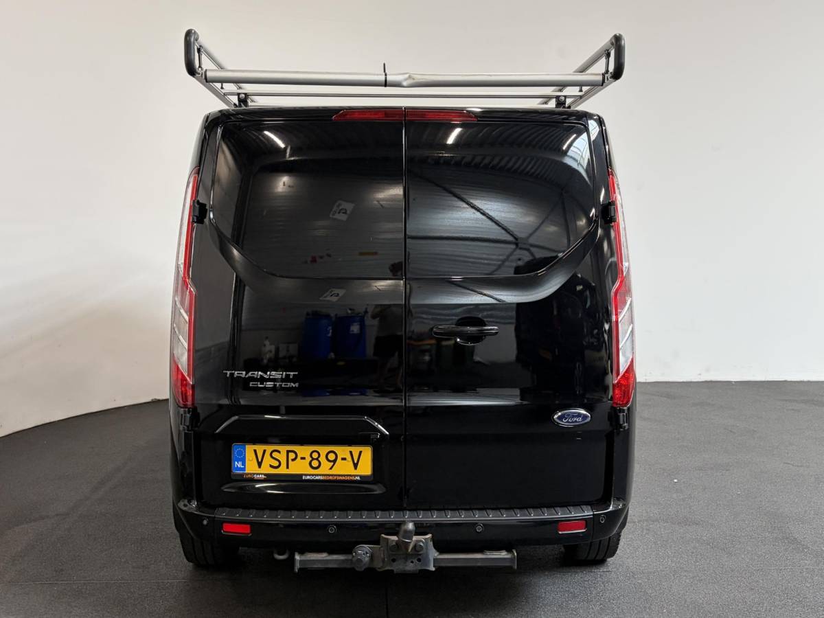 Ford Transit Custom Ford Transit Custom 300 2.0 TDCI L2H1 Limited Dubbele cabine Navigatie Airco 2 Schuifdeuren Trekhaak Parkeersensoren Carplay DAB
