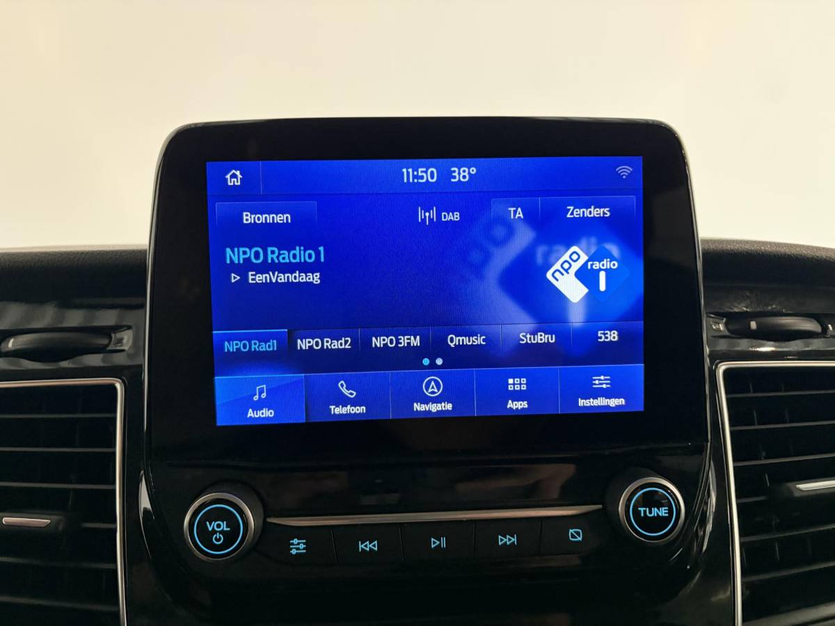 Ford Transit Custom Ford Transit Custom 300 2.0 TDCI L2H1 Limited Dubbele cabine Navigatie Airco 2 Schuifdeuren Trekhaak Parkeersensoren Carplay DAB