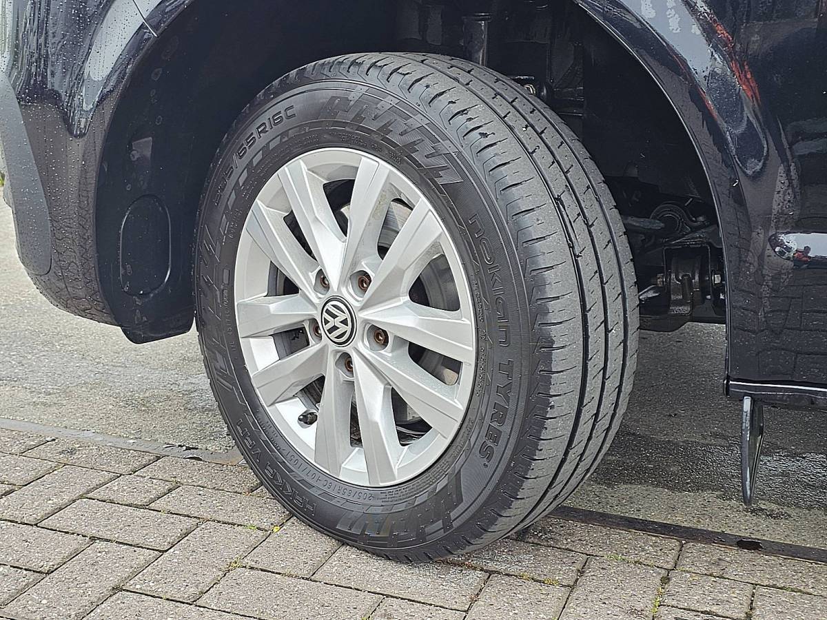 Volkswagen Transporter VOLKSWAGEN TRANSPORTER 2.0 TDI l2h1 led 150pk euro6