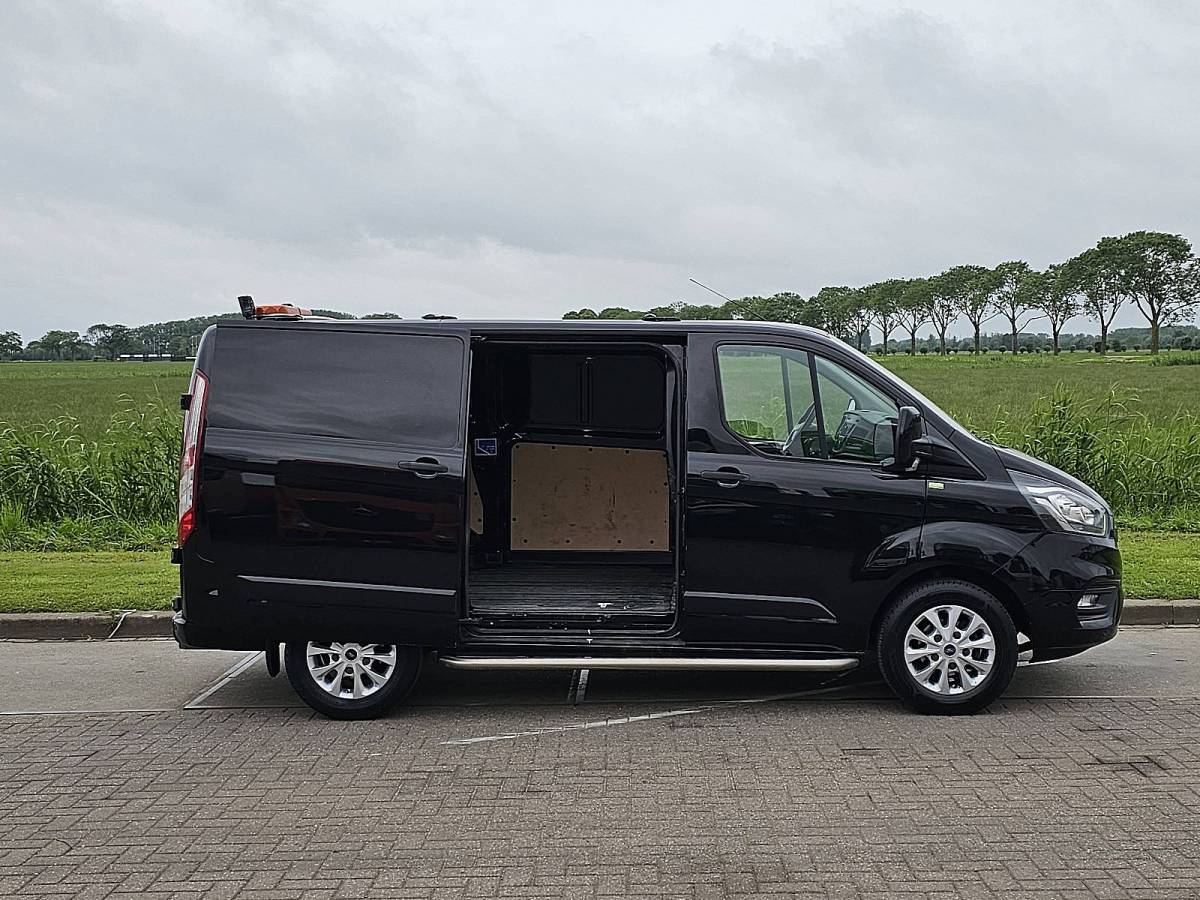 Ford Transit FORD TRANSIT 2.0 l1h1 euro6 130pk nap