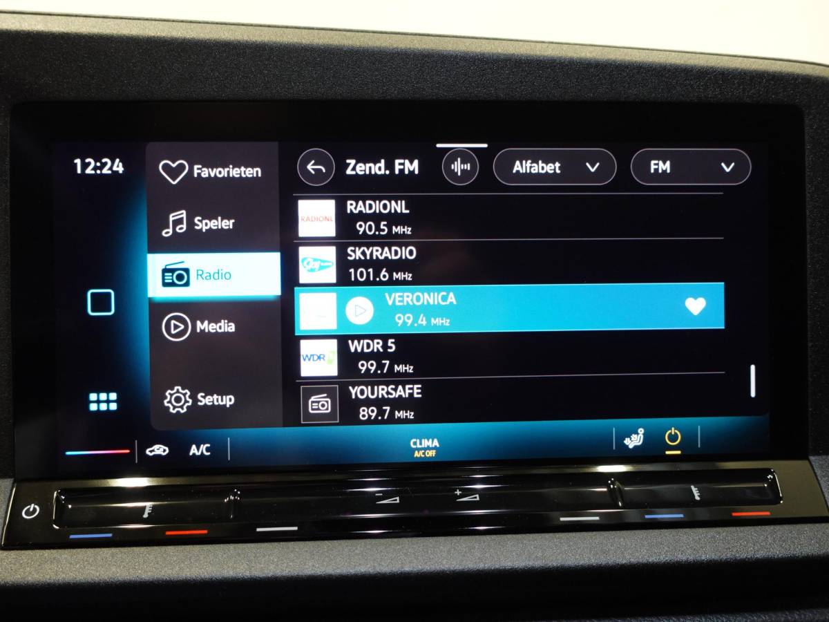 Volkswagen Caddy Volkswagen Caddy Cargo Maxi 2.0 TDI Style Automaat Airco Carplay Adaptive Cruise Control PDC VA Camera Trekhaak 17″ LM Velgen