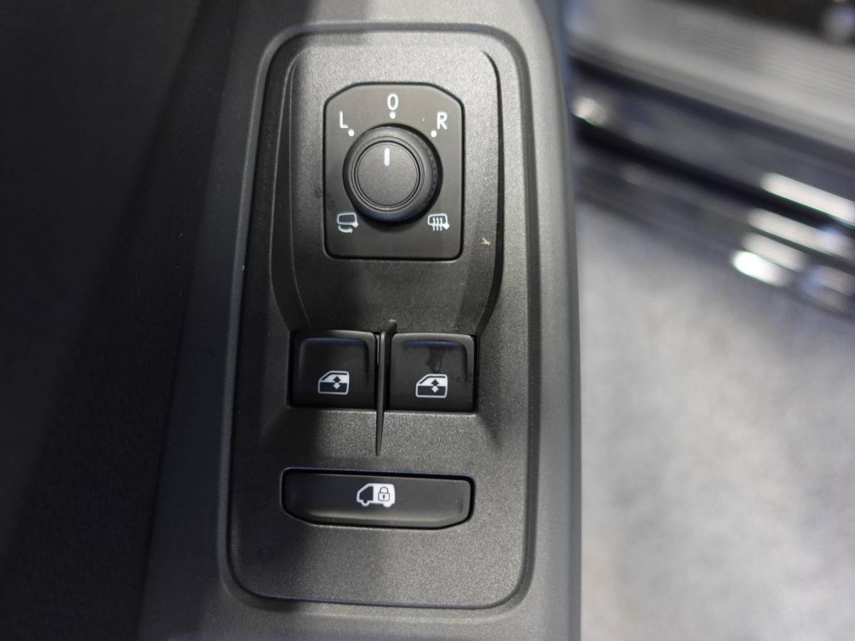 Volkswagen Caddy Volkswagen Caddy Cargo Maxi 2.0 TDI Style Automaat Airco Carplay Adaptive Cruise Control PDC VA Camera Trekhaak 17″ LM Velgen