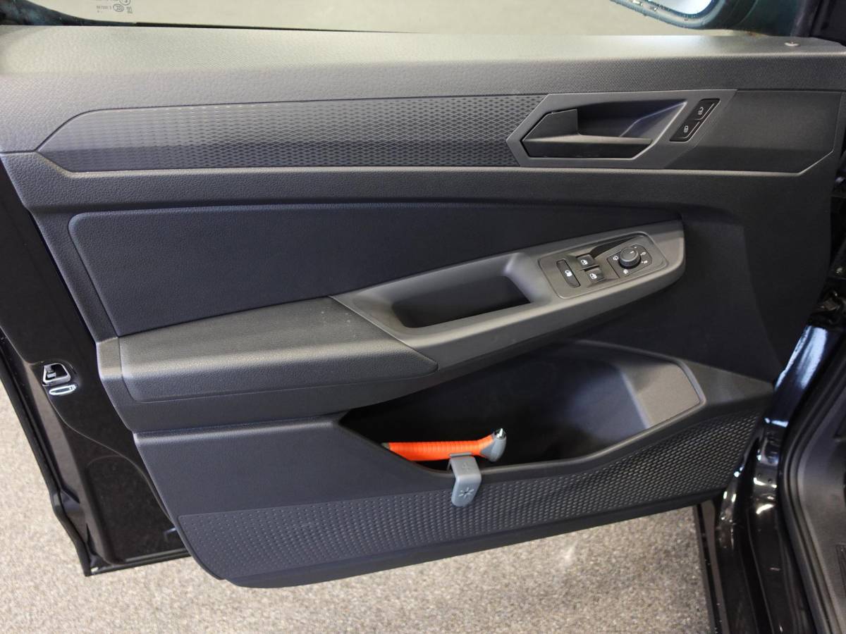 Volkswagen Caddy Volkswagen Caddy Cargo Maxi 2.0 TDI Style Automaat Airco Carplay Adaptive Cruise Control PDC VA Camera Trekhaak 17″ LM Velgen