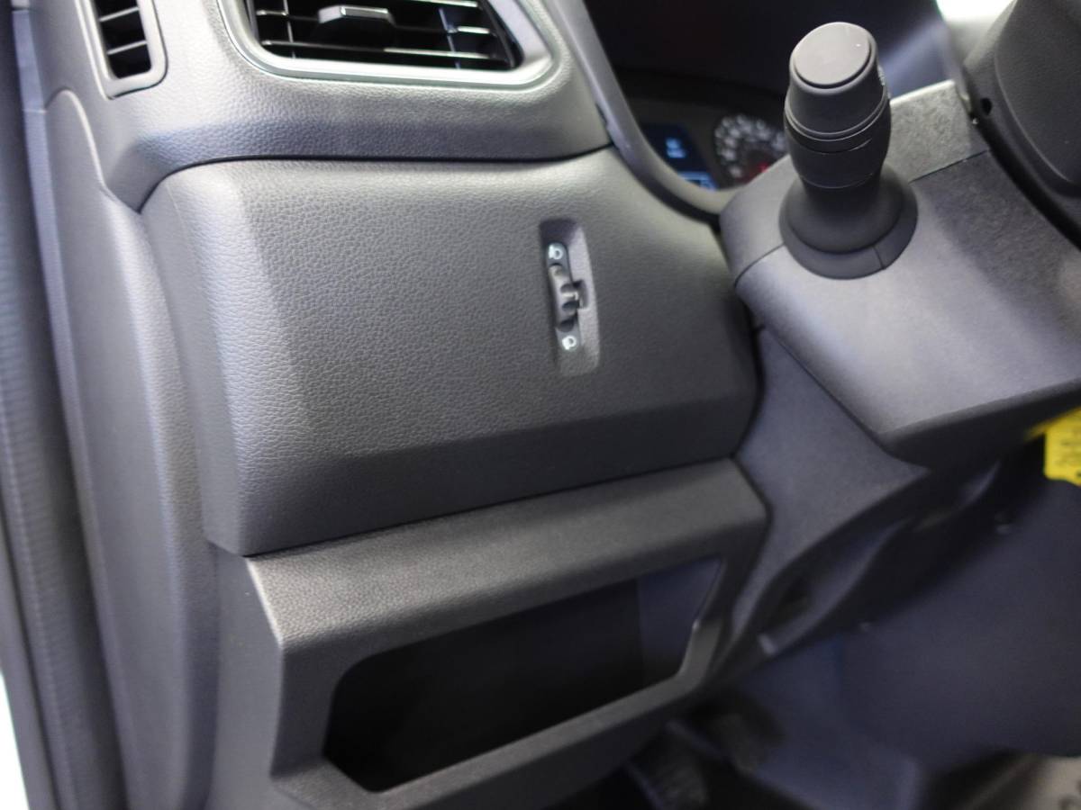 Renault Master Renault Master T33 2.3 dCi 135PK L2H2 Airco Cruise control Parkeersensoren Navigatie Trekhaak