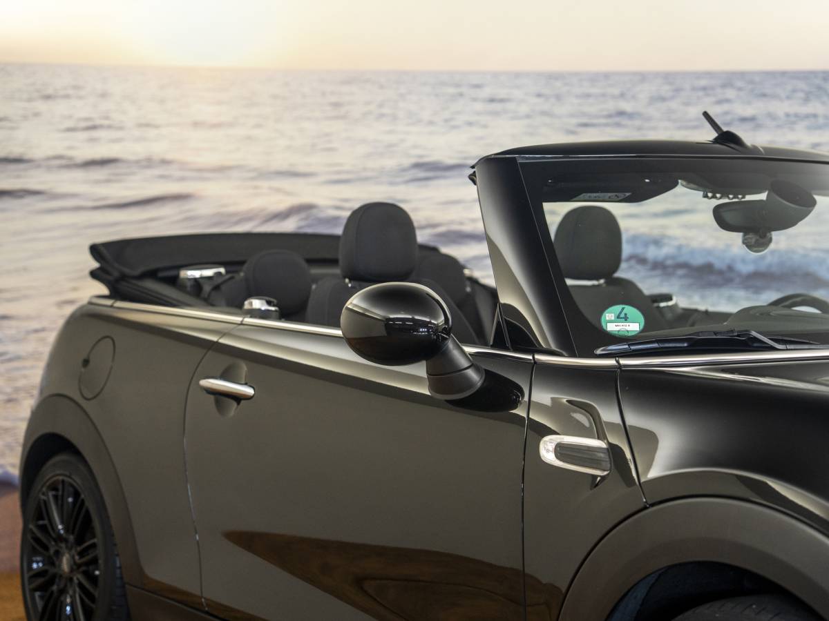 MINI Cooper Cabrio Mini Cabrio 1.5 Cooper Chili Cabriolet, vol opties, incl garantie