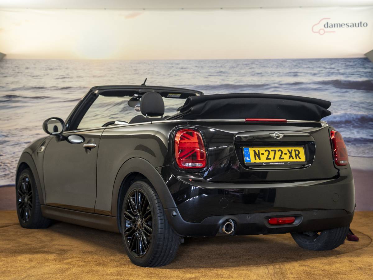 MINI Cooper Cabrio Mini Cabrio 1.5 Cooper Chili Cabriolet, vol opties, incl garantie