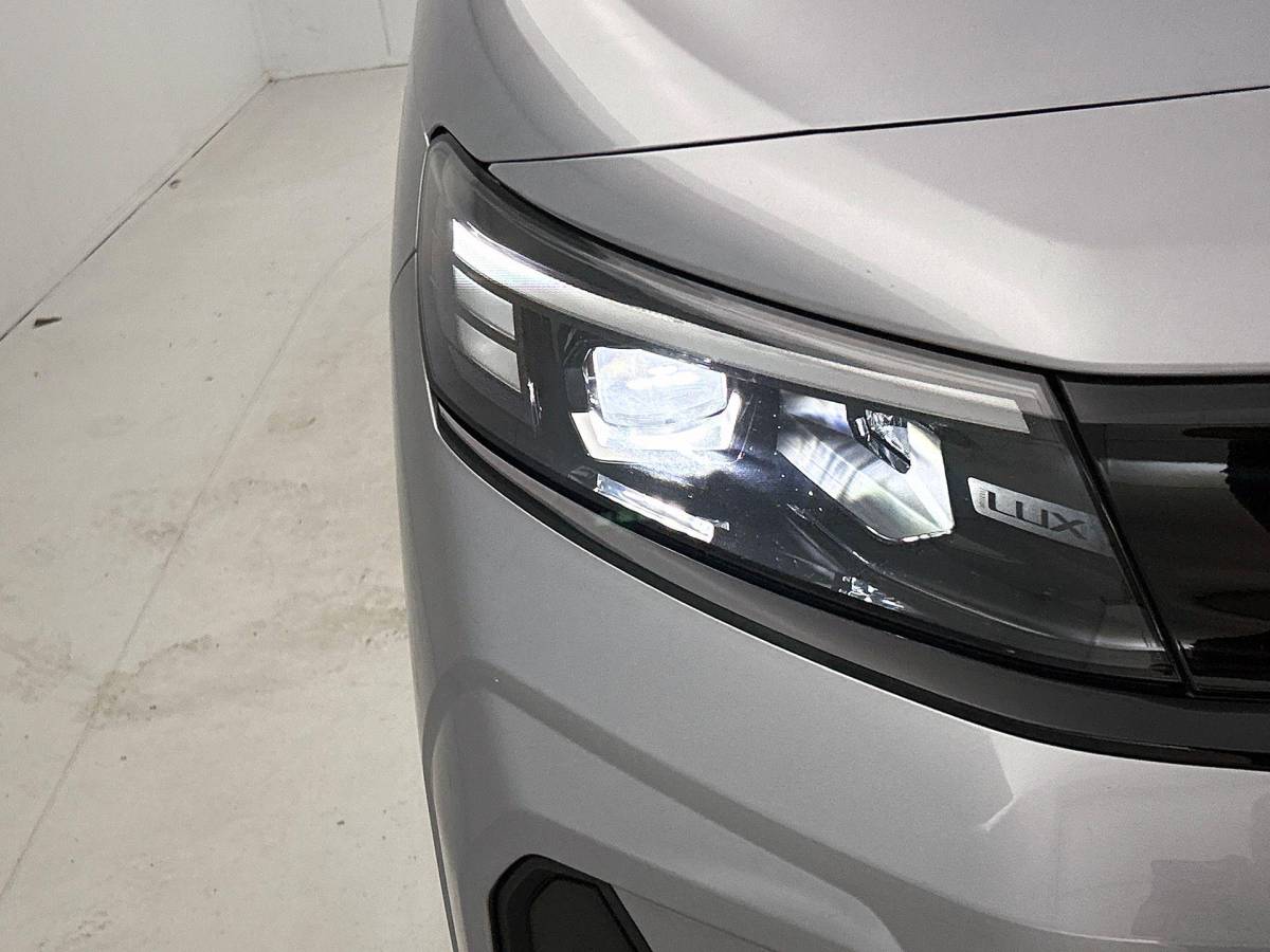 Opel Combo Opel Combo 1.5 BlueHDi 130PK L2 Automaat Apple Carplay / Android Auto Navigatie Trekhaak Airco Camera Cruise Control Parkeersensoren V+A DAB