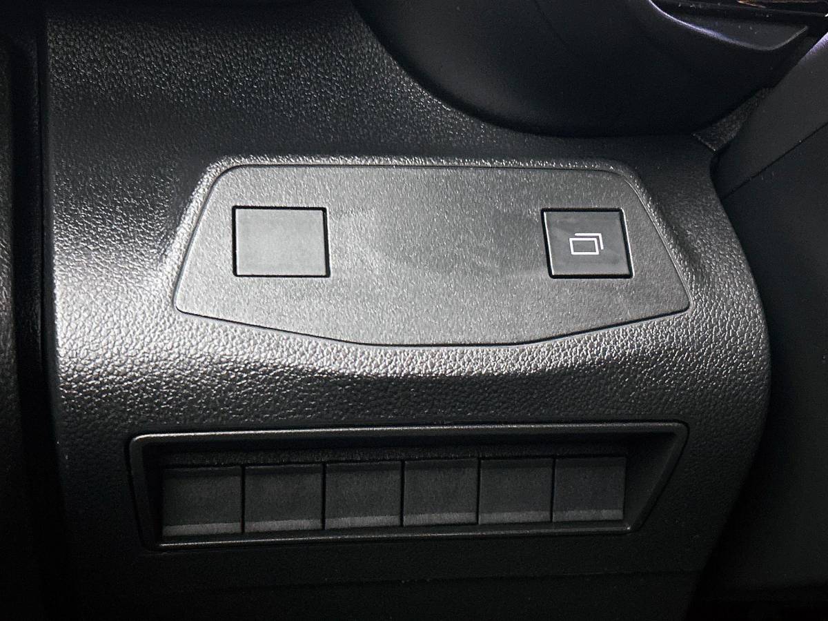 Opel Combo Opel Combo 1.5 BlueHDi 130PK L2 Automaat Apple Carplay / Android Auto Navigatie Trekhaak Airco Camera Cruise Control Parkeersensoren V+A DAB