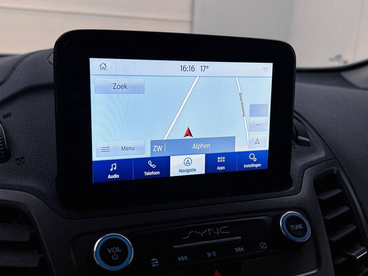 Ford Transit Connect Ford Transit Connect 1.5 L2 Automaat Navigatie Airco Parkeersensoren  Cruise Control Camera Trekhaak