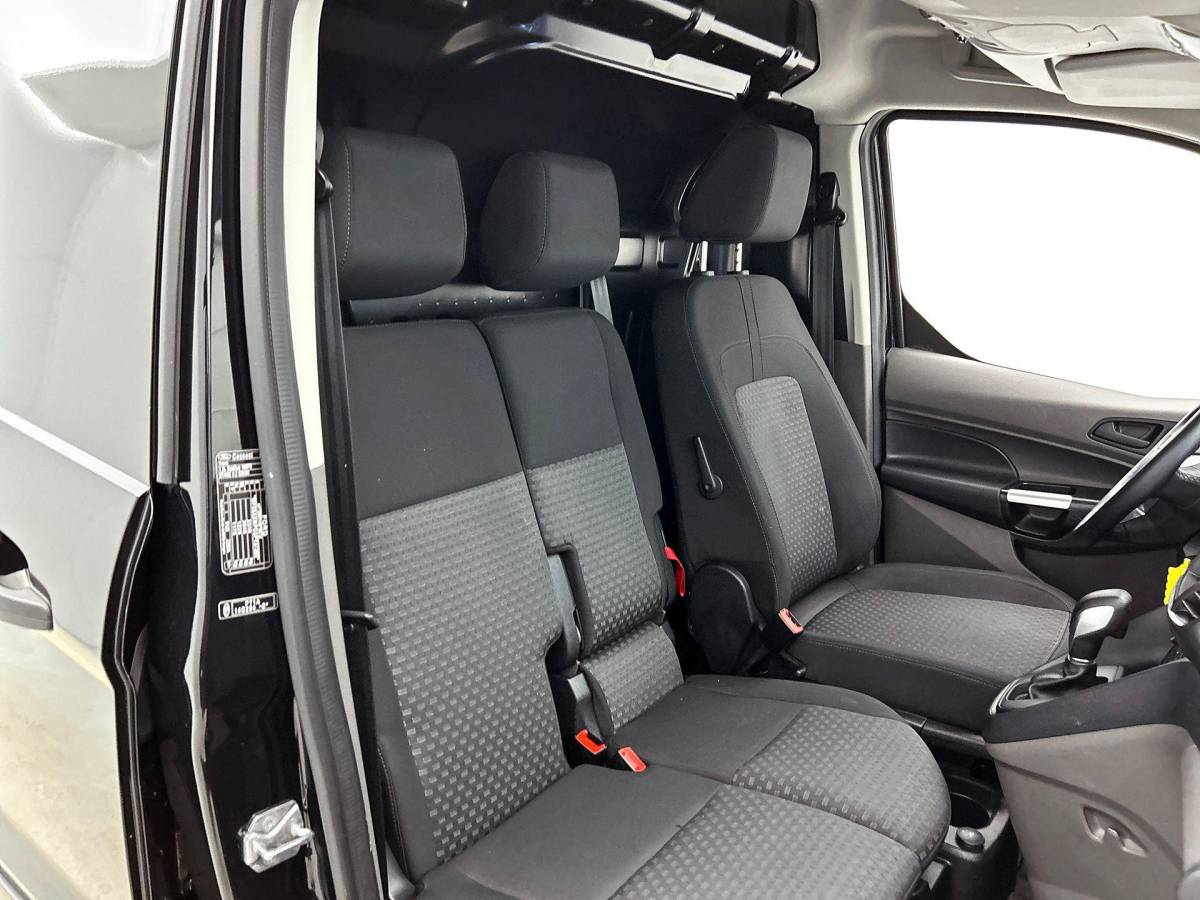 Ford Transit Connect Ford Transit Connect 1.5 L2 Automaat Navigatie Airco Parkeersensoren  Cruise Control Camera Trekhaak