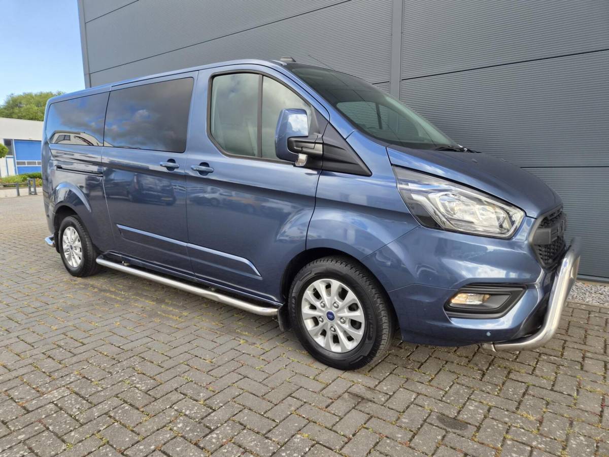 Ford Transit Custom Ford Transit Custom 2.0 TDCI L2H1 DC 6-zits Airco 170pk
