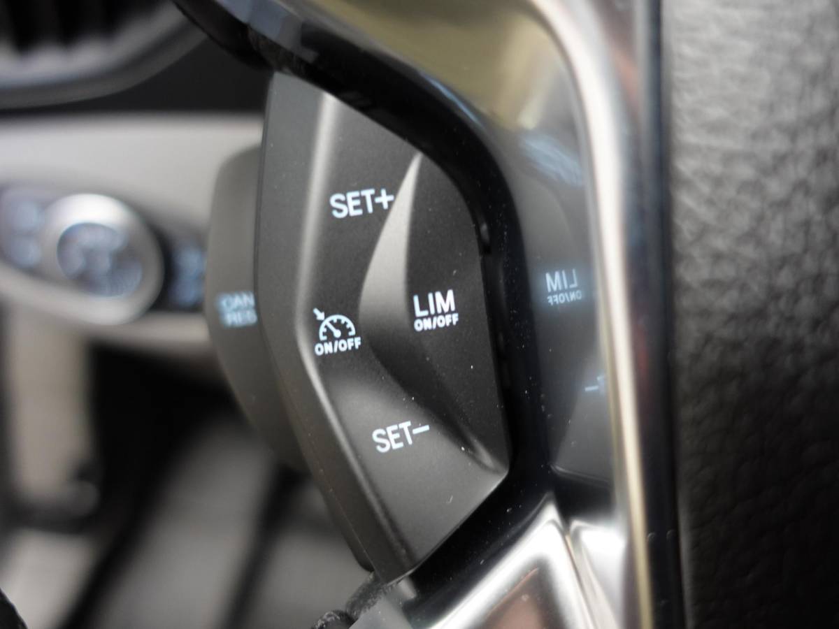 Ford Transit Connect Ford Transit Connect 1.5 EcoBlue L2 Trend Automaat Airco Navigatie Cruise PDC Camera DAB+