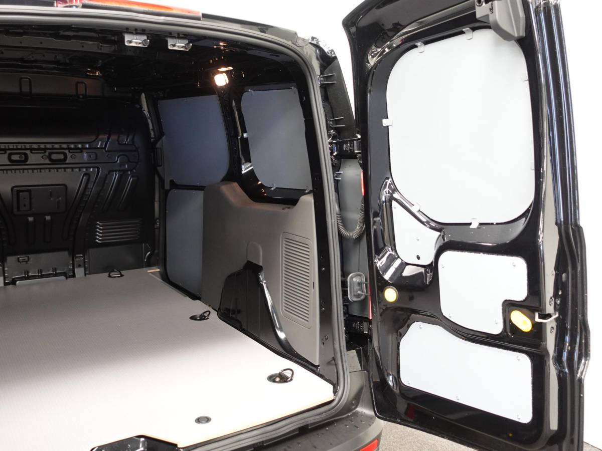Ford Transit Connect Ford Transit Connect 1.5 EcoBlue L2 Trend Automaat Airco Navigatie Cruise PDC Camera DAB+