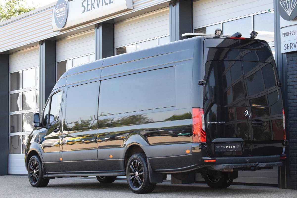 Mercedes-Benz Sprinter Mercedes-Benz Sprinter L4 (!) 319 3.0 V6 CDI DubbelCabine EURO6 Leder | Camera | Trekhaak | Luchtvering | Crossbus
