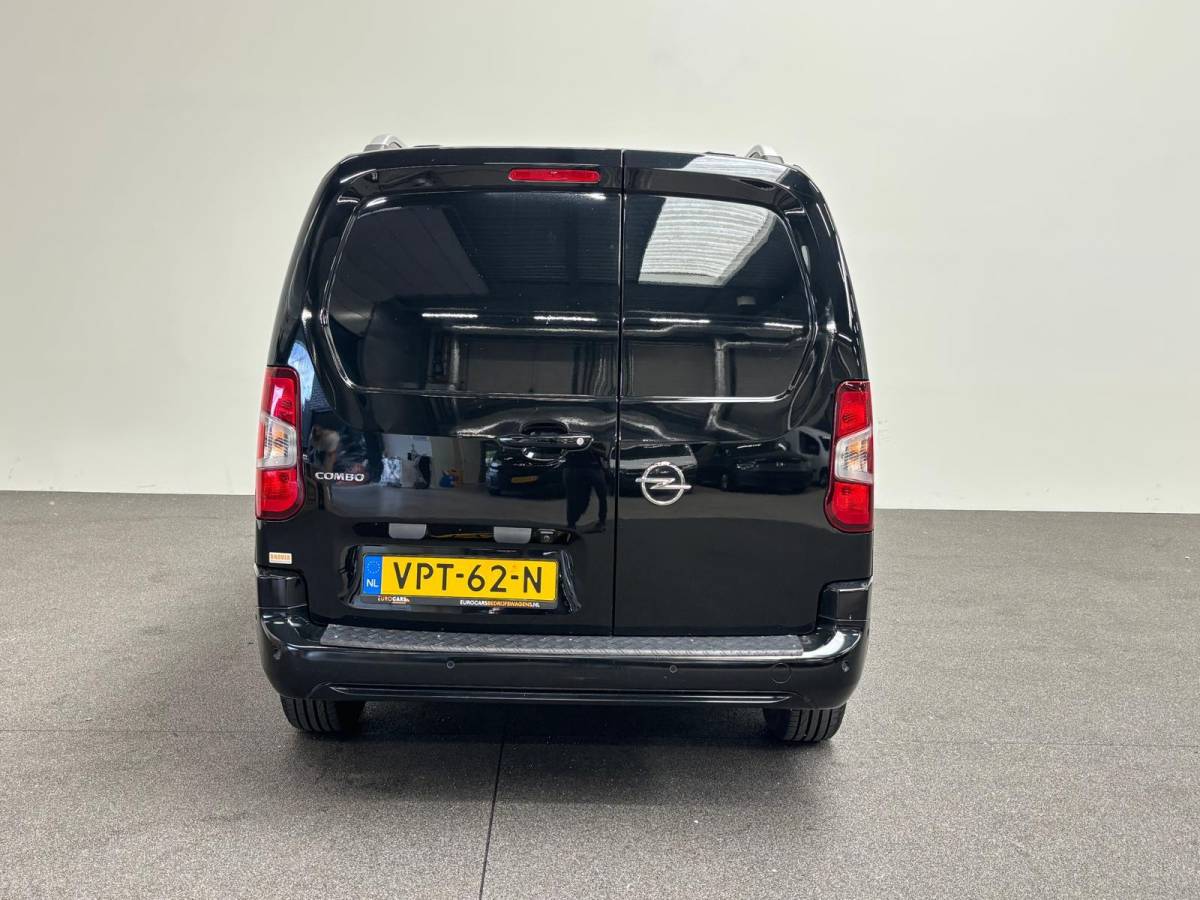 Opel Combo Opel Combo 1.5D L2H1 Edition Automaat Airco Navigatie Apple Carplay/Android Auto Camera Parkeersensoren Trekhaak