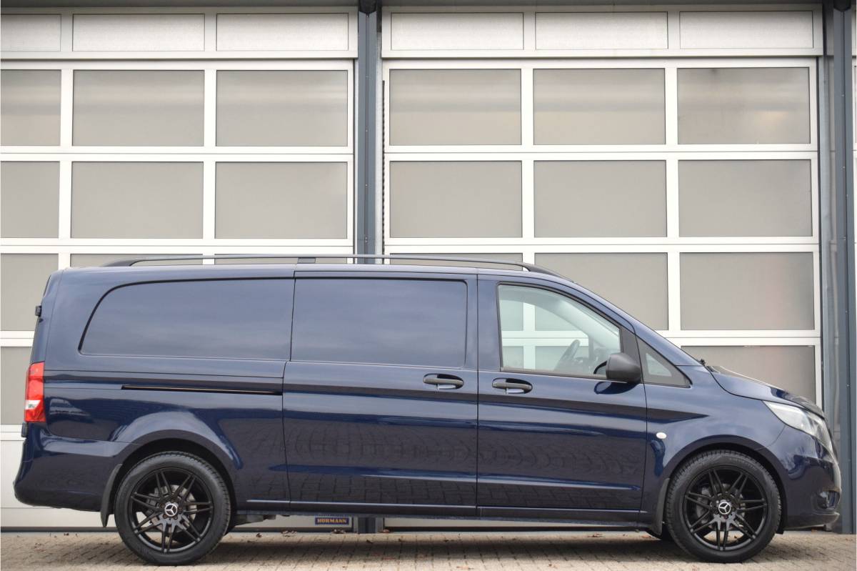 Mercedes-Benz Vito Mercedes-Benz Vito 114 CDI Extra Lang Donkerblauw Metallic! | Trekhaak