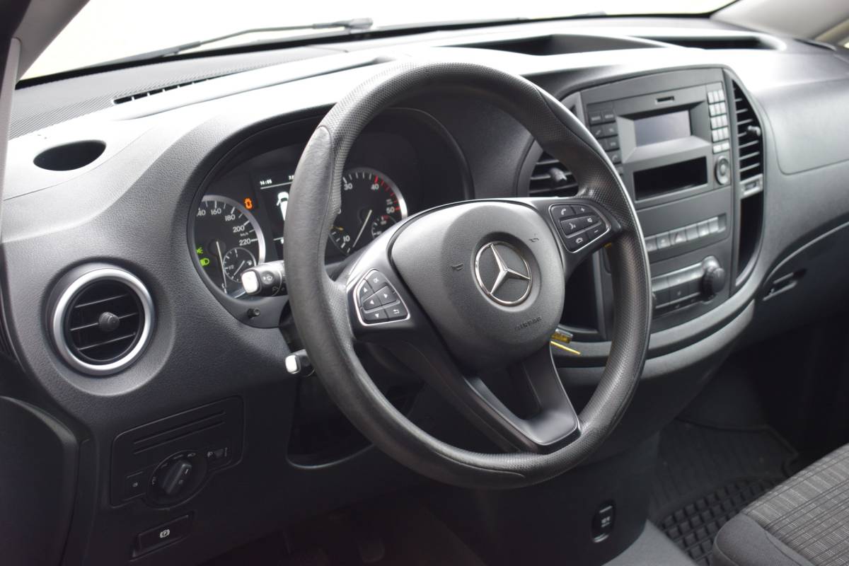 Mercedes-Benz Vito Mercedes-Benz Vito 114 CDI Extra Lang Donkerblauw Metallic! | Trekhaak