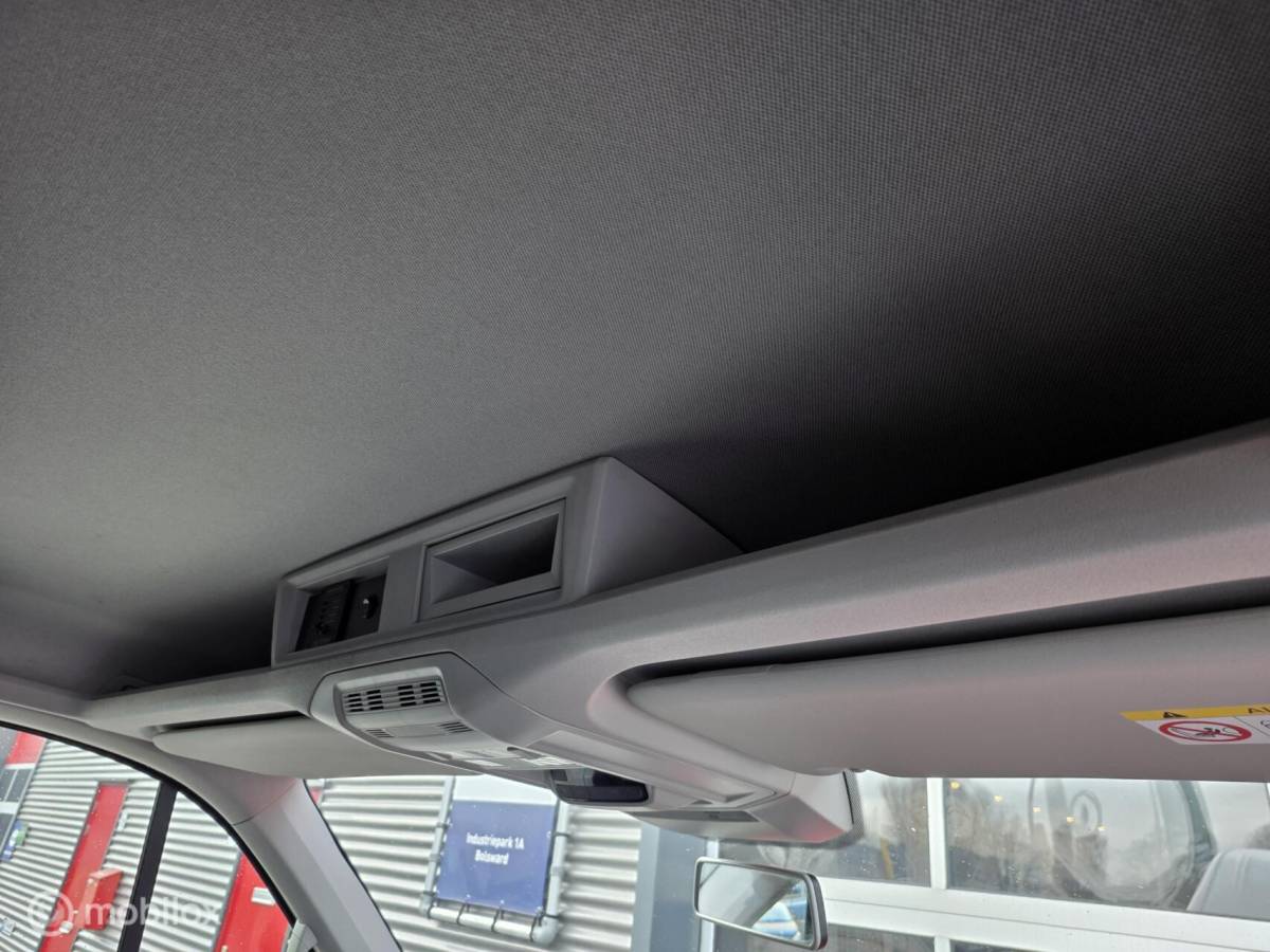 Volkswagen Crafter Volkswagen Crafter Bestel  35 2.0 TDI L3H3 140PK✅standkachel