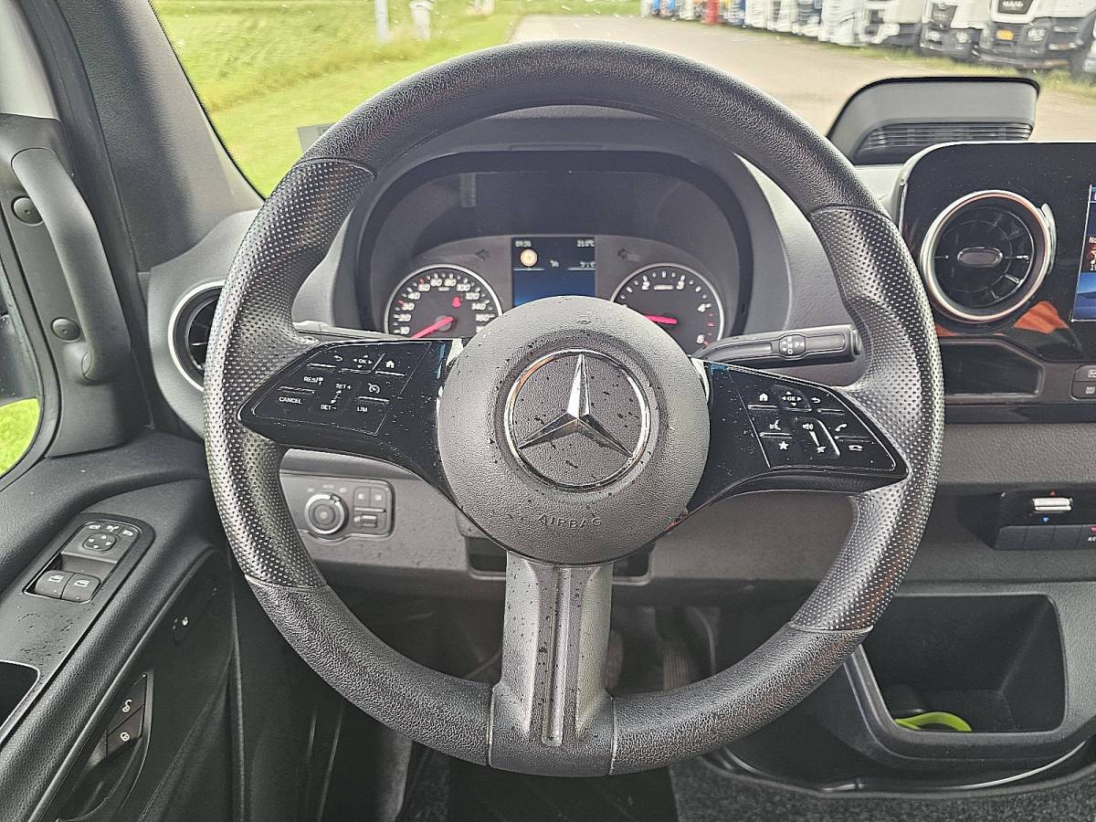 Mercedes-Benz Sprinter MERCEDES-BENZ SPRINTER 317 l2h2 led rwd mbux10