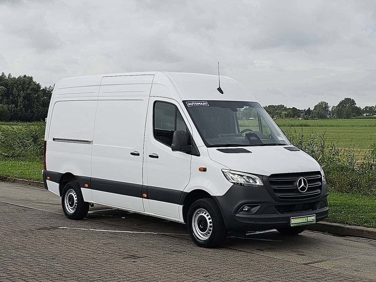 Mercedes-Benz Sprinter MERCEDES-BENZ SPRINTER 317 l2h2 led rwd mbux10