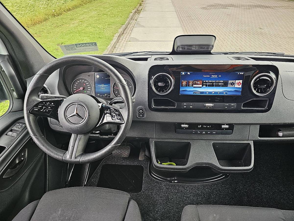 Mercedes-Benz Sprinter MERCEDES-BENZ SPRINTER 317 l2h2 led rwd mbux10