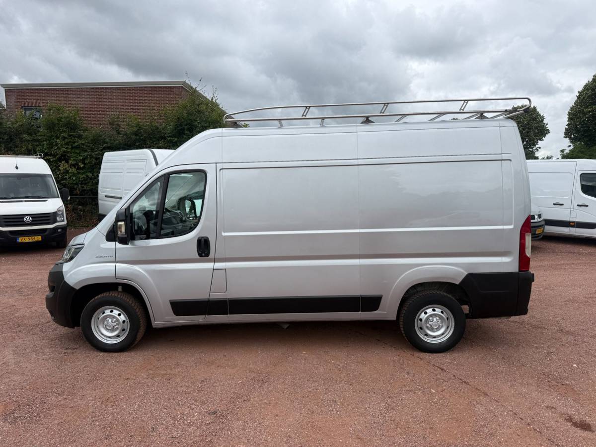 Fiat Ducato Fiat Ducato 30 2.3 MultiJet L2H2 Navigatie / Cruise Control / Imperiaal
