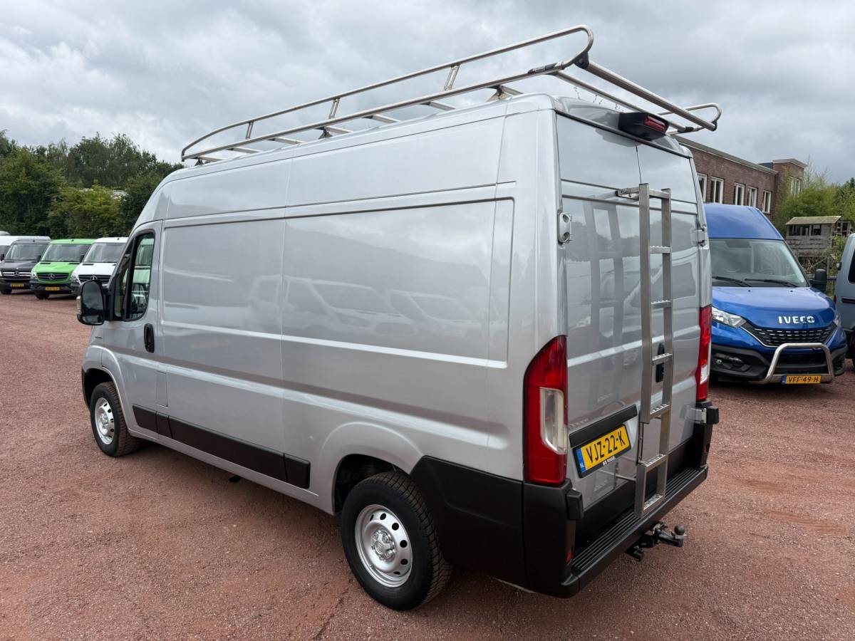 Fiat Ducato Fiat Ducato 30 2.3 MultiJet L2H2 Navigatie / Cruise Control / Imperiaal