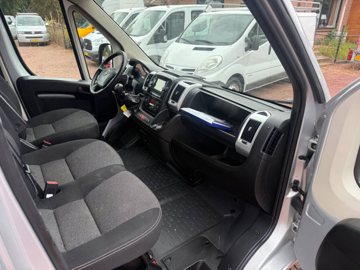 Fiat Ducato Fiat Ducato 30 2.3 MultiJet L2H2 Navigatie / Cruise Control / Imperiaal