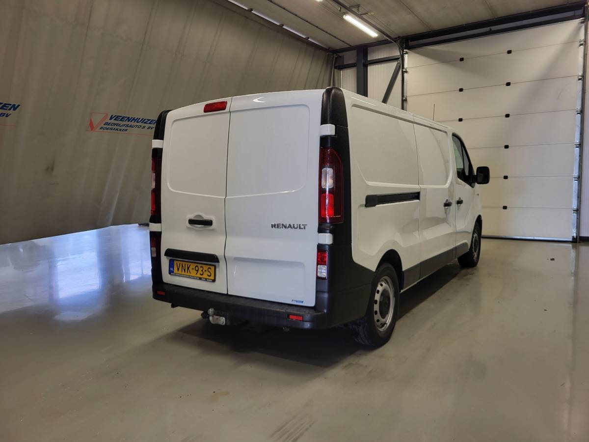 Renault Trafic Renault Trafic 2.0dCi 145pk L2/H1 Automaat Euro 6!