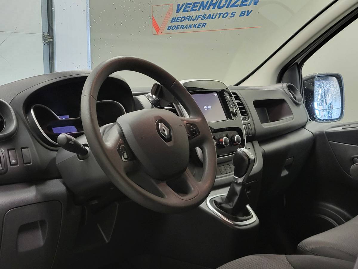 Renault Trafic Renault Trafic 2.0dCi 145pk L2/H1 Automaat Euro 6!