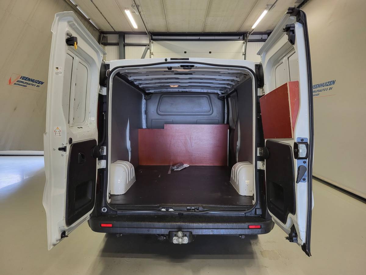 Renault Trafic Renault Trafic 2.0dCi 145pk L2/H1 Automaat Euro 6!
