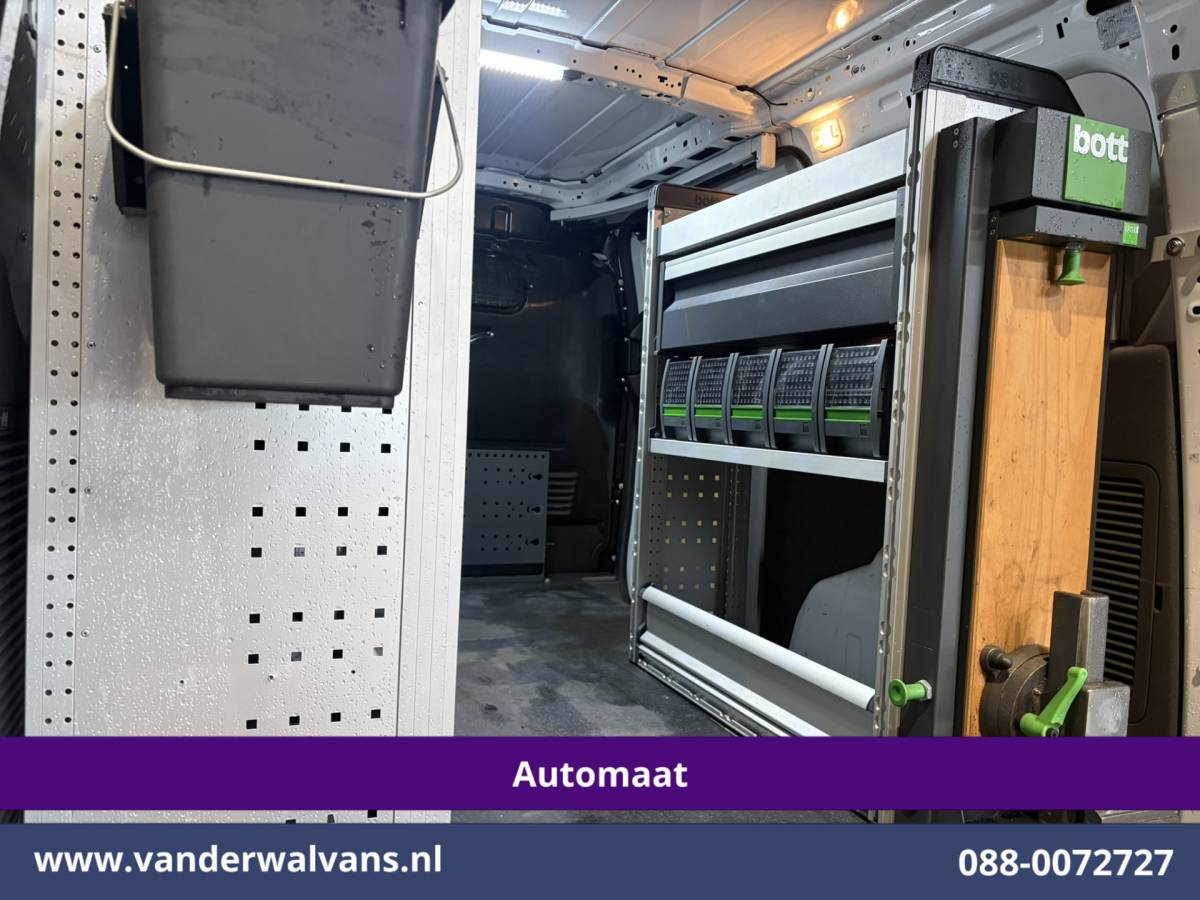 Ford Transit Connect Ford Transit Connect 1.5 EcoBlue 120pk Automaat L2H1 Inrichting Euro6 Airco | Navigatie | Camera | LM velgen | Apple Carplay Android Auto, Cruisecontrol, Trekhaak, Verwarmde voorruit, Stoelverwarming, Parkeersensoren