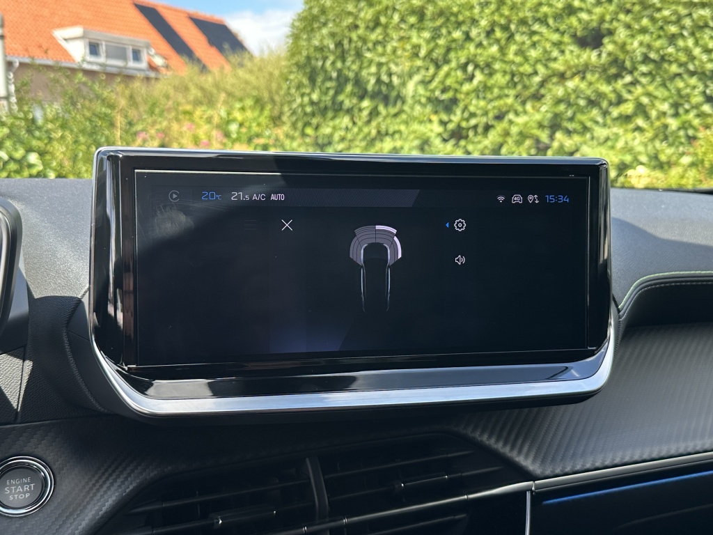 Peugeot 2008 Peugeot 2008 Hybrid 136 GT | Adaptieve Cruise |