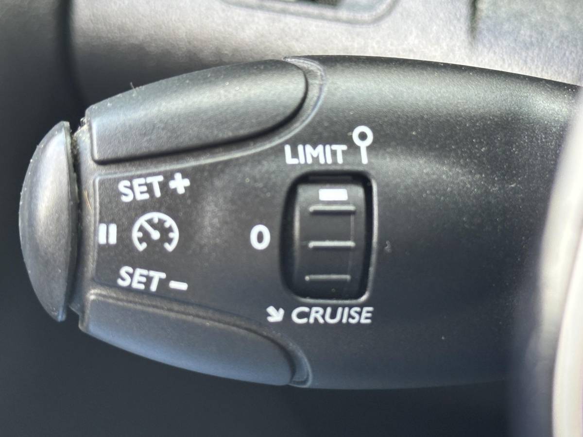 Peugeot Partner Peugeot Partner 1.5 BlueHDI L2 trekhaak|Navi|Cruise|Extra lang Camera