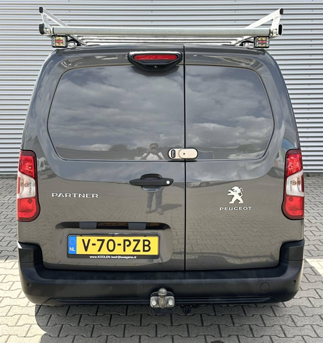 Peugeot Partner Peugeot Partner 1.5 BlueHDI L2 trekhaak|Navi|Cruise|Extra lang Camera