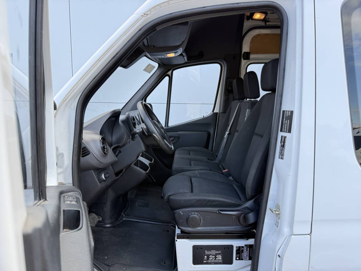 Mercedes-Benz Sprinter Mercedes-Benz Sprinter 314 2.2 CDI Automaat L2H2 Dubbele Cabine 7-persoons Climate Control Cruise Control Trekhaak Carplay Camera