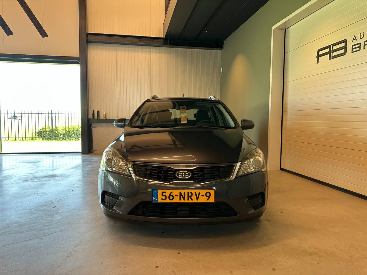 Kia cee'd Kia Cee’d 1.4 CVVT X-tra-uitv|AIRCO|TREKHAAK|ISOFIX|PARKEERSENSOREN|AUX+Ipod+USB|DAKRAILS|NIEUWE APK + O.H.BEURT BIJ AFLEVERING