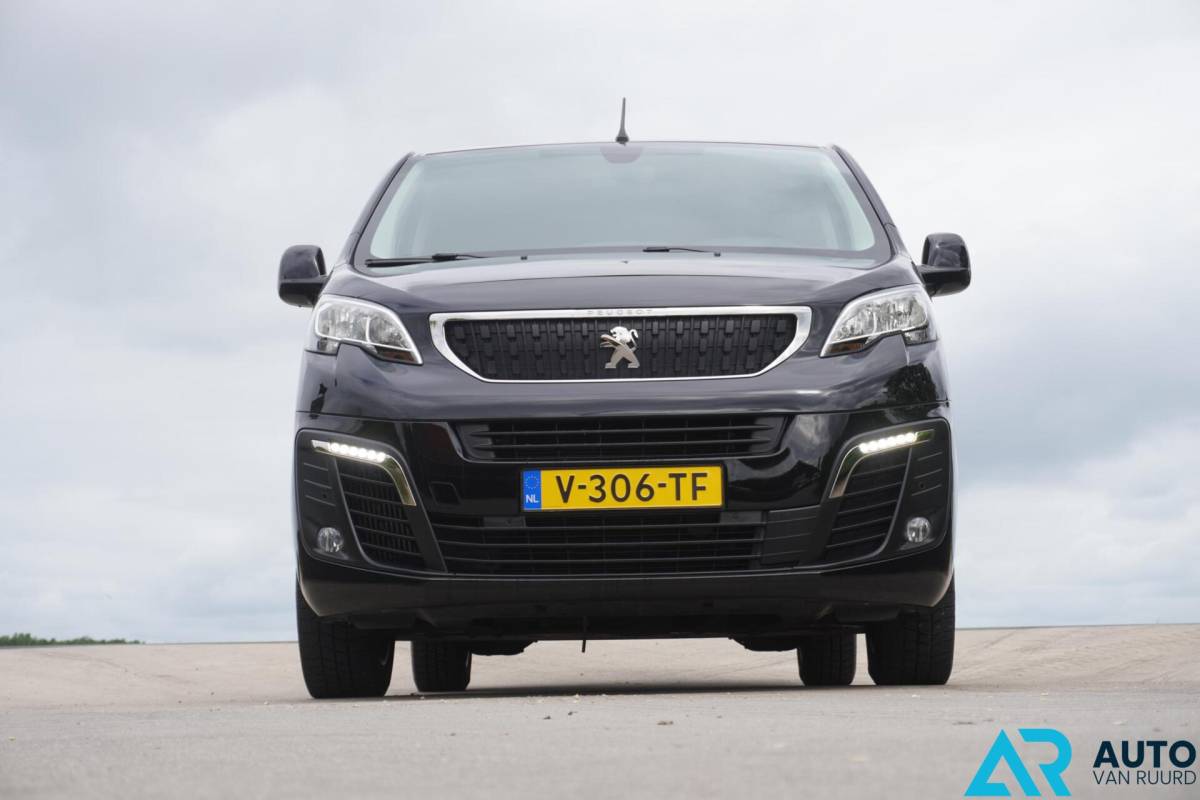Peugeot Expert Peugeot Expert 2.0 BlueHDI DC * 2 schuifdeuren * Trekhaak