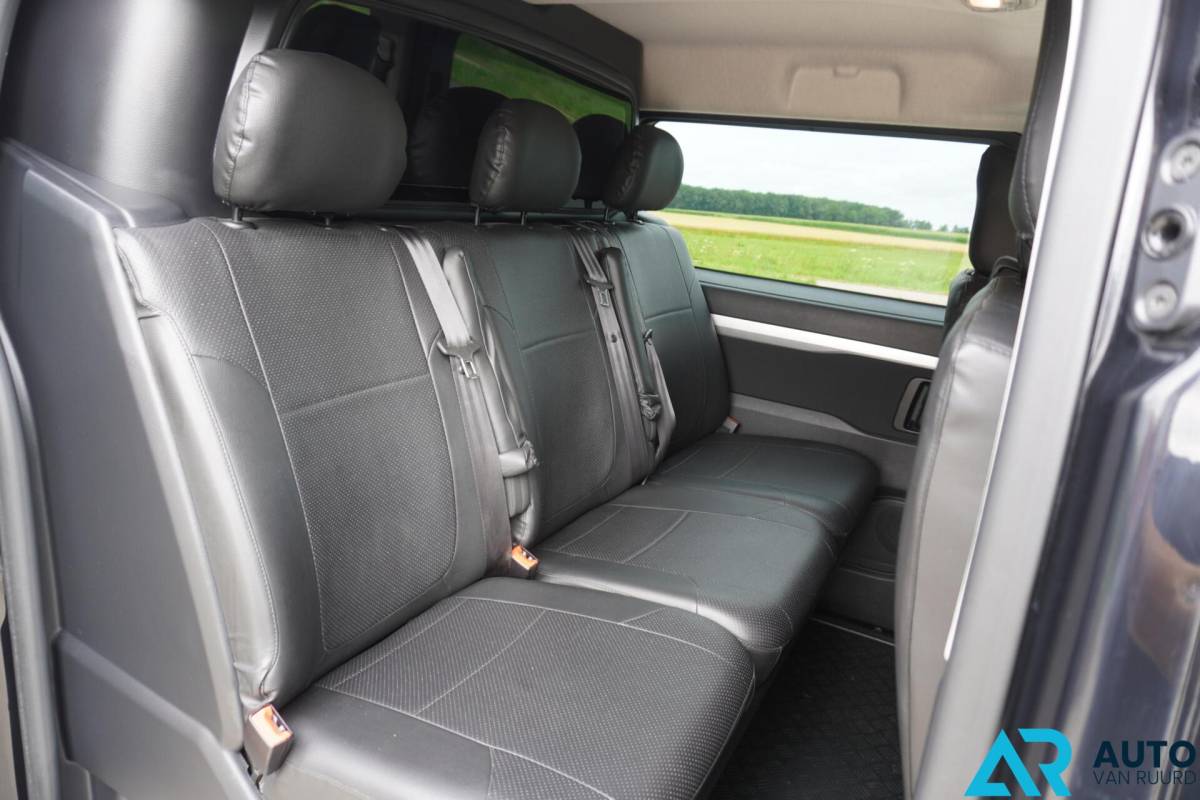 Peugeot Expert Peugeot Expert 2.0 BlueHDI DC * 2 schuifdeuren * Trekhaak