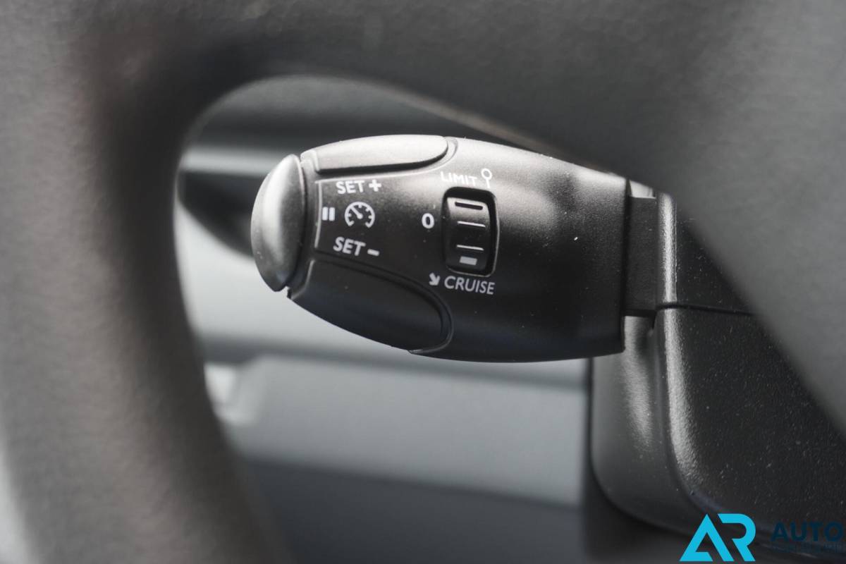 Peugeot Expert Peugeot Expert 2.0 BlueHDI DC * 2 schuifdeuren * Trekhaak