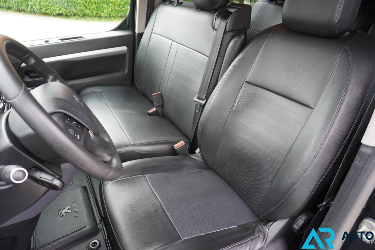 Peugeot Expert Peugeot Expert 2.0 BlueHDI DC * 2 schuifdeuren * Trekhaak