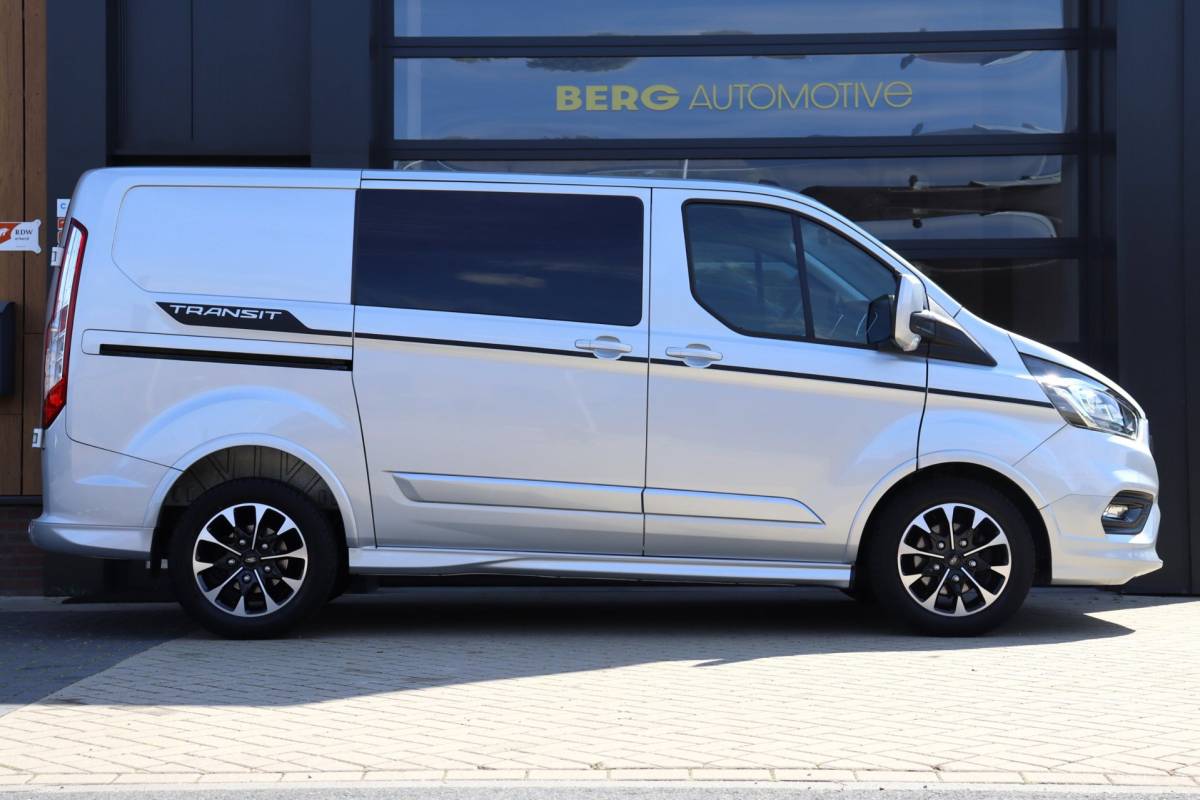 Ford Transit Custom Ford Transit Custom 280 2.0 TDCI L1H1 Trend | NAP | 170 PK | Dealer Onderhouden | Apple Carplay | Stoelverwarming |